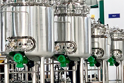 Важность контроля pH в стерильных инъекционных растворах, производимых в технологических сосудах